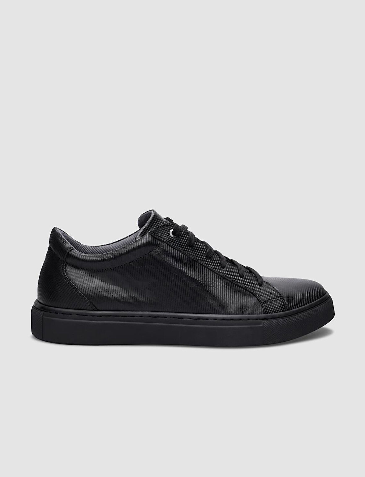 % 100 Hakiki Deri Siyah Bağcıklı Erkek Sneaker