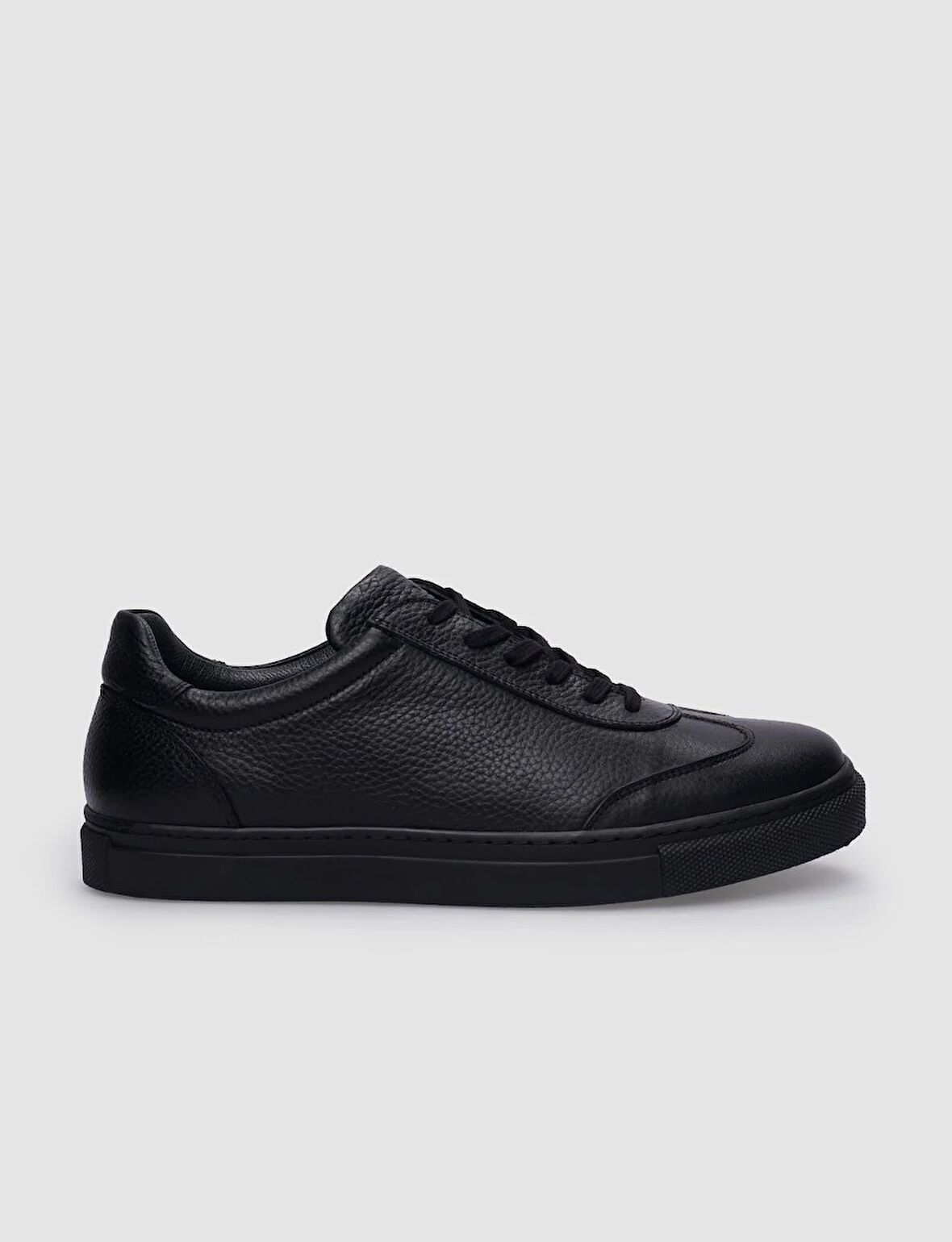 %100 Hakiki Deri Siyah Bağcıklı Erkek Sneaker