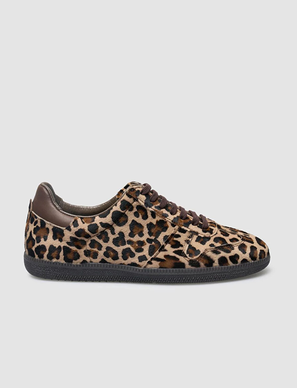 Leopar Deri Bağcıklı Kadın Sneaker