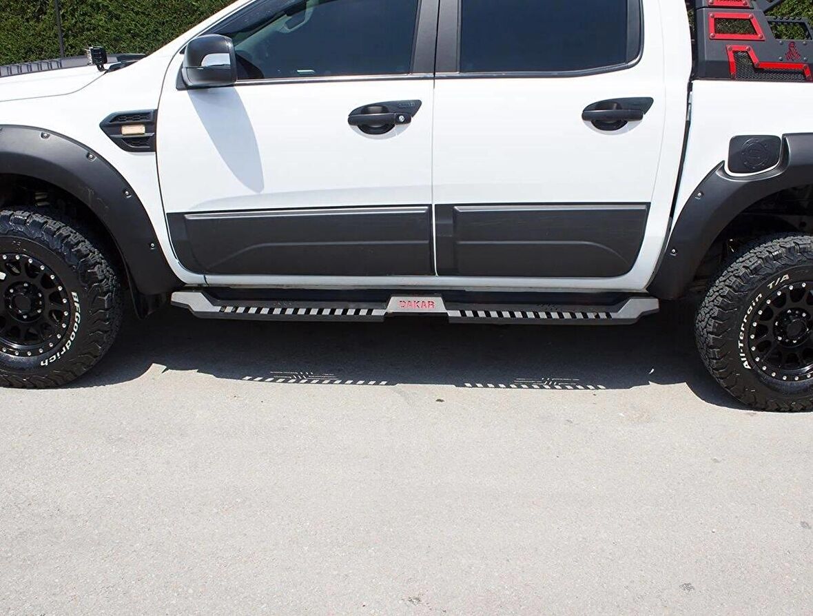 Toyota Hilux Dakar Yan Basamak Siyah V2 Işıksız 2015 ve Sonrası