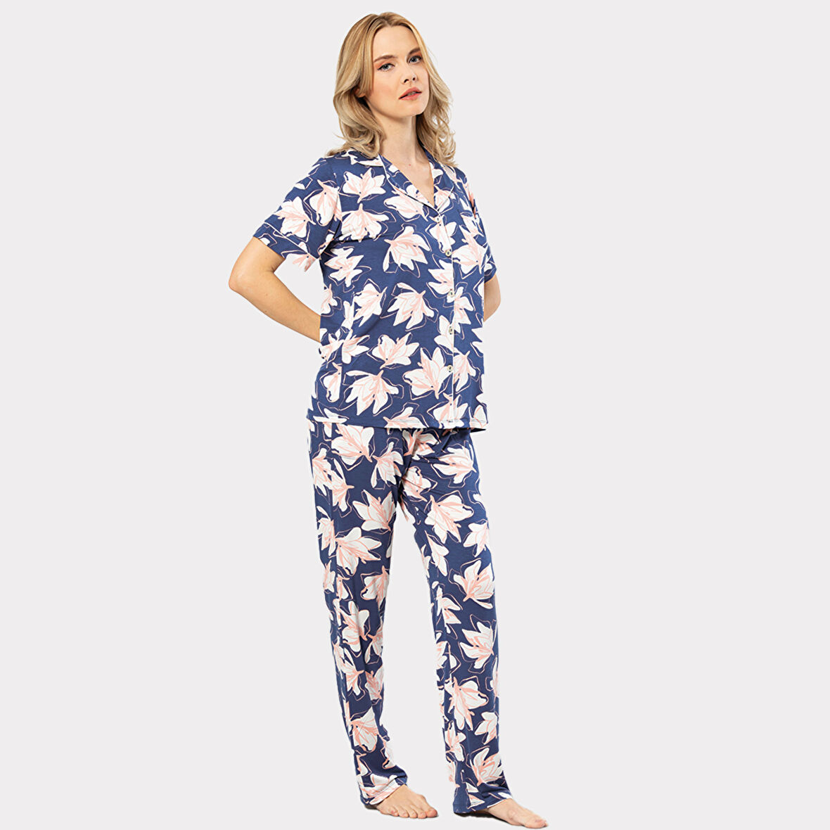 Türen Yaprak Desenli Kısa Kollu Gömlek Yaka Pijama Takımı 3355/Lacivert