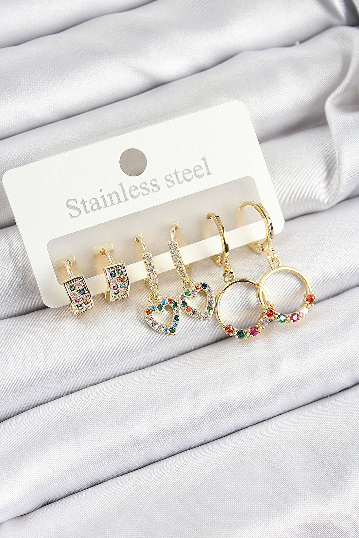 Pirinç Zirkon Taşlı Kalp Ve Halka Model Gold Renk 6'lı Set Kadın Küpe
