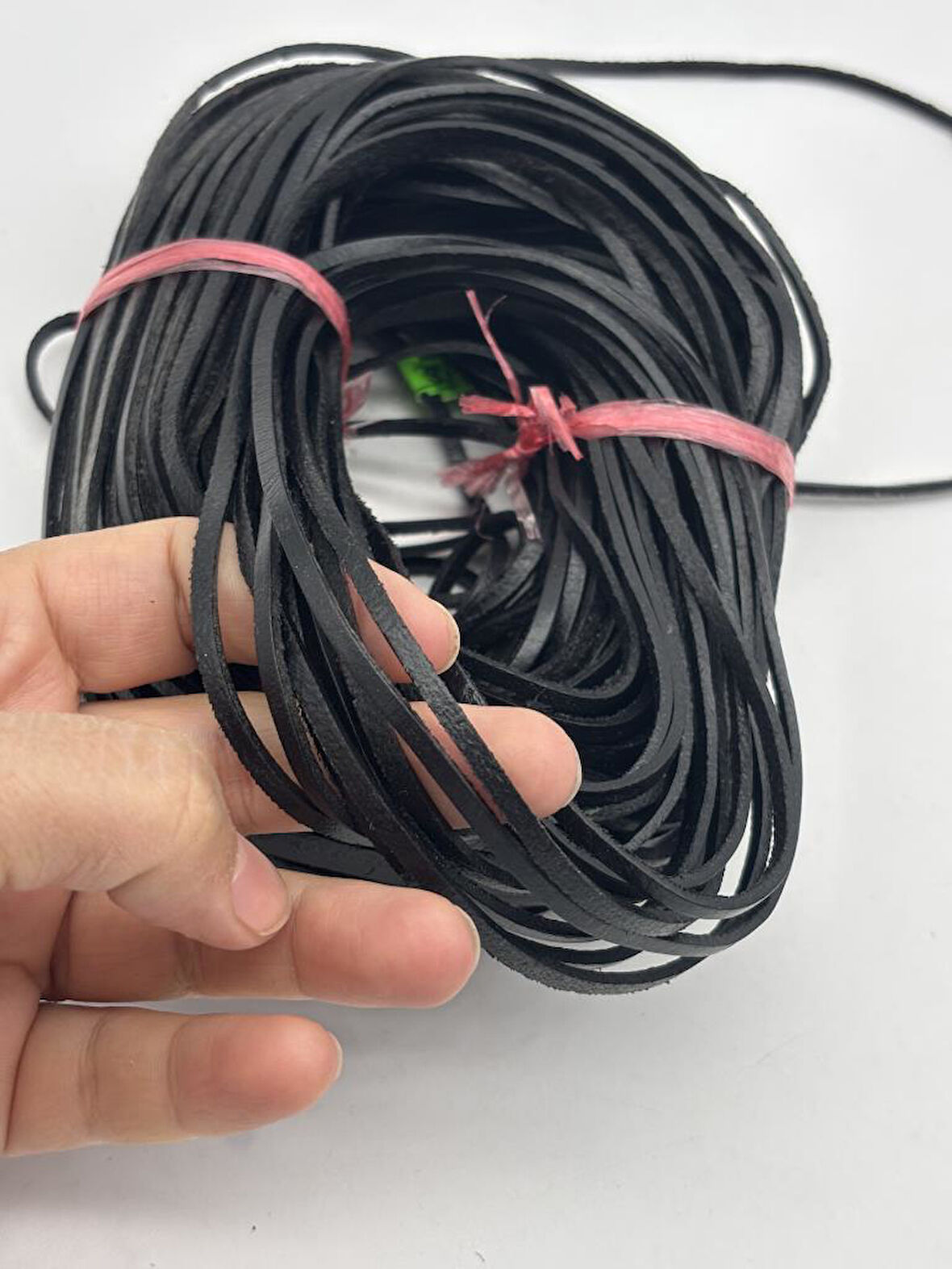 Çanta Aksesuar Siyah Renk Gerçek Deri 3 mm Şerit Deri İp 2 Metre