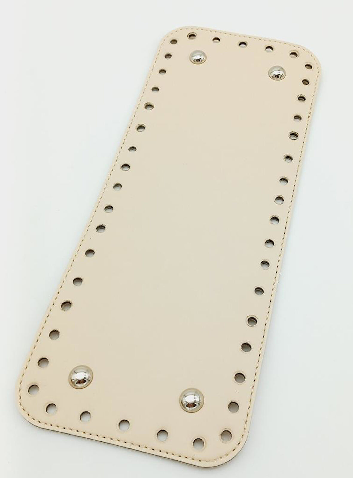Çanta Aksesuar Suni Deri Krem Renk 30X12 cm Dikdörtgen Çanta Tabanı (Gümüş Aparatlı)