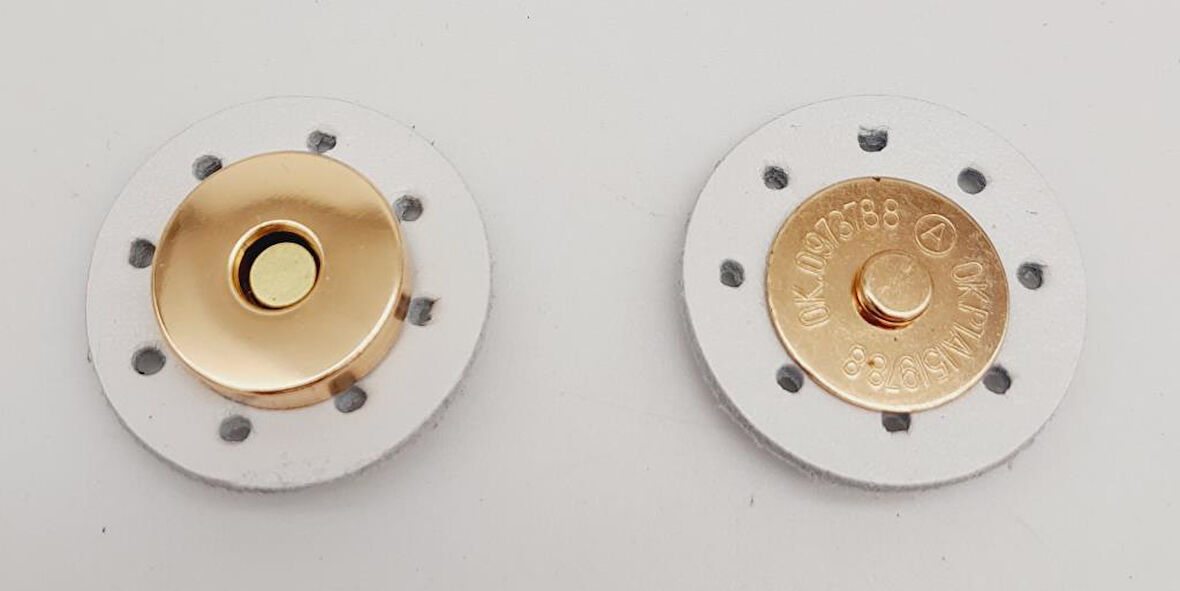 Çanta Aksesuar Gerçek Derili Mıknatıslı Çıtçıt Beyaz Light Gold Metalli