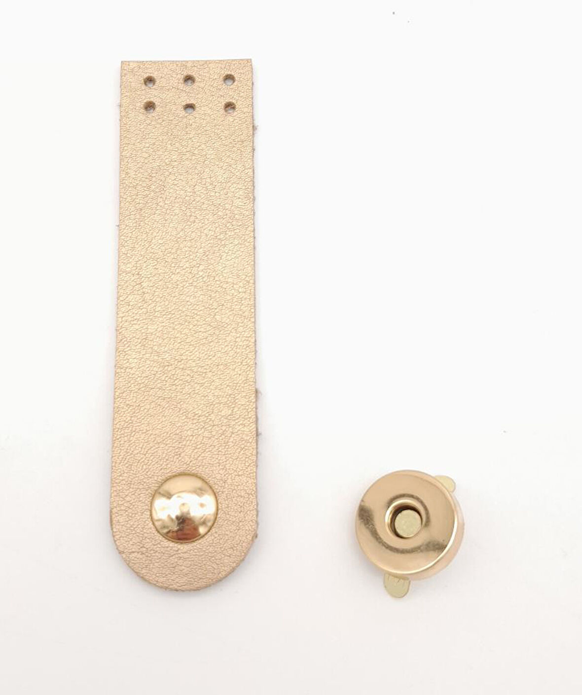 Nusrat Bilişim Çanta Aksesuar Gold Renk Tek Kat Suni Deri Kapak 10.5x2.5 cm Light Gold Metal