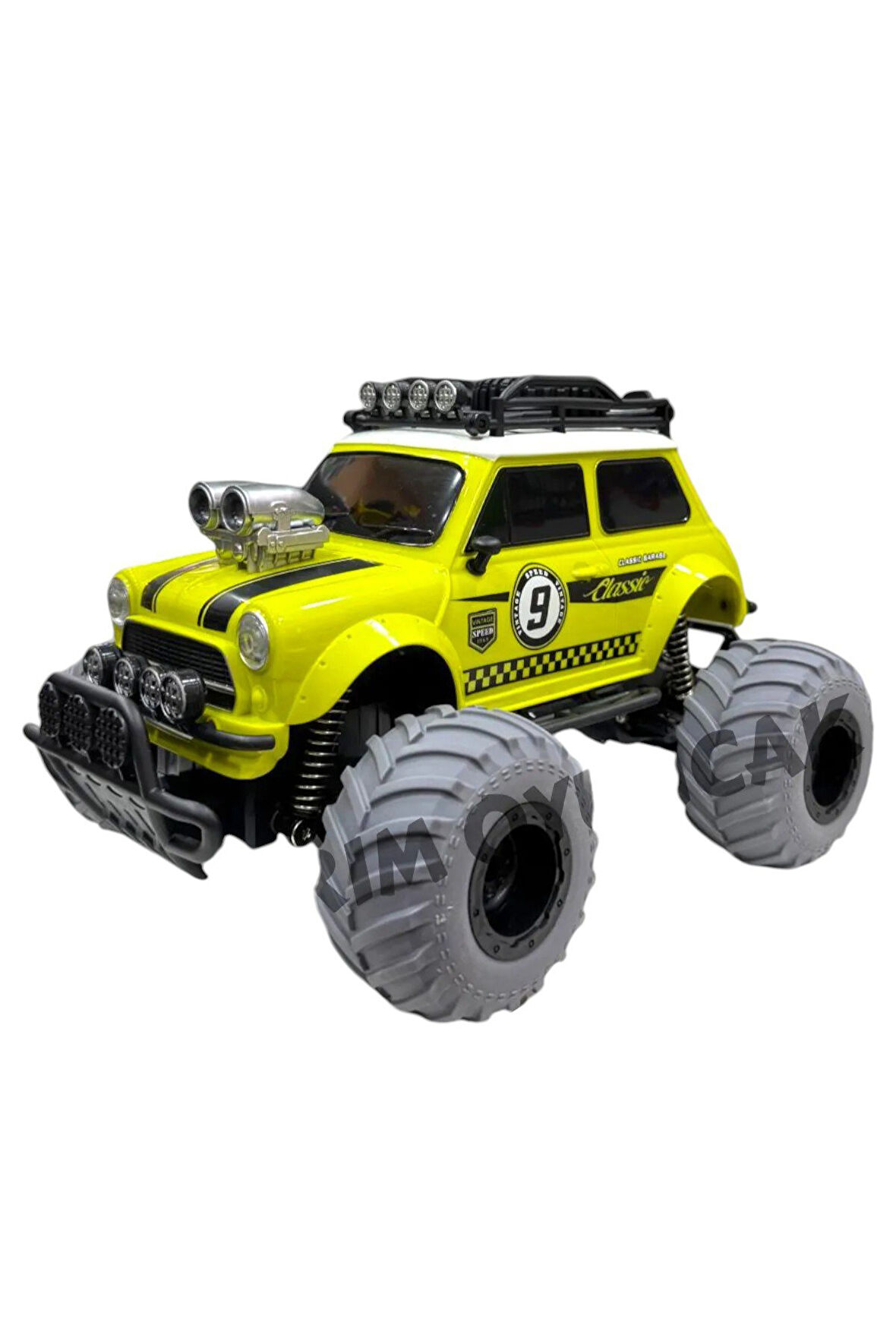 Uzaktan Kumandalı 1:18 Şarjlı 2.4G Mini Off-Road Araba - Işıklı & Eğlenceli