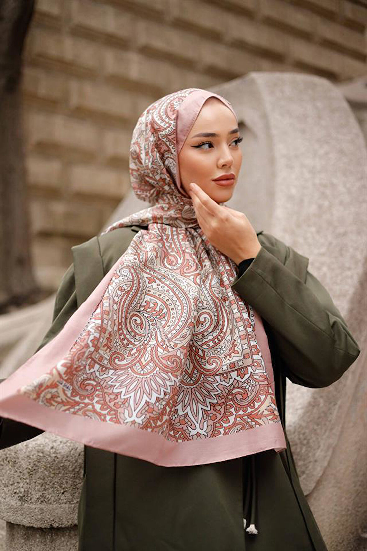 Etnik Desen Lotus Şal Pudra