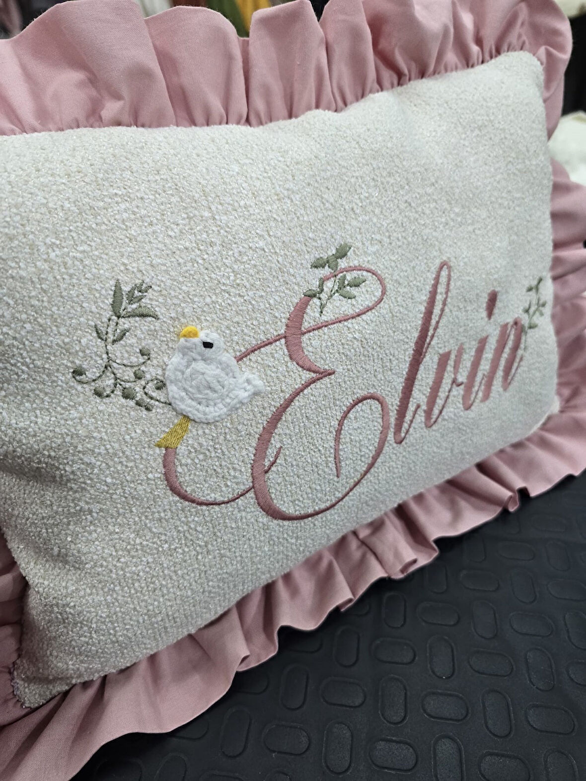  BEBEK YASTIĞI NAKIŞLI KİŞİYE ÖZEL