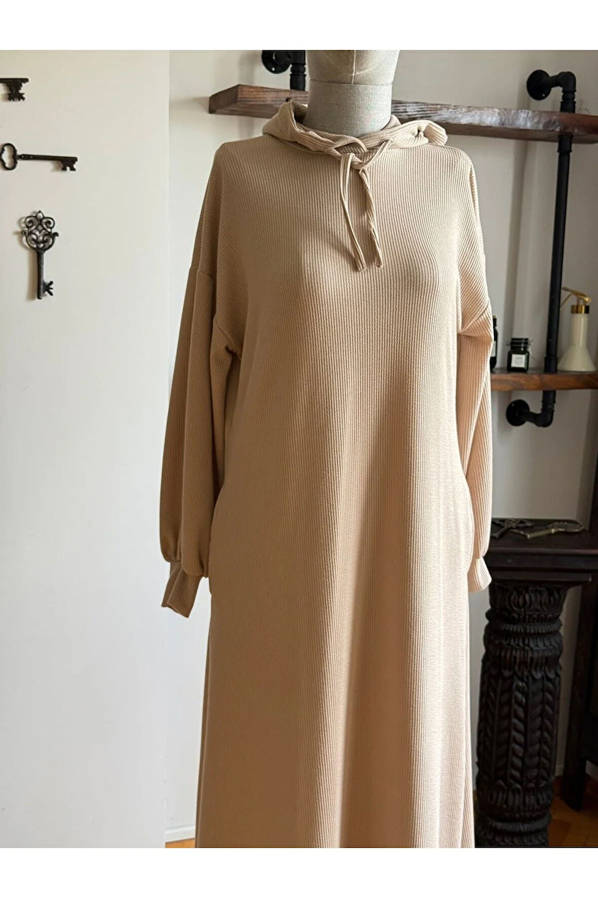 Kapüşonlu ve Cepli Örme Elbise 2402 NAVRA |