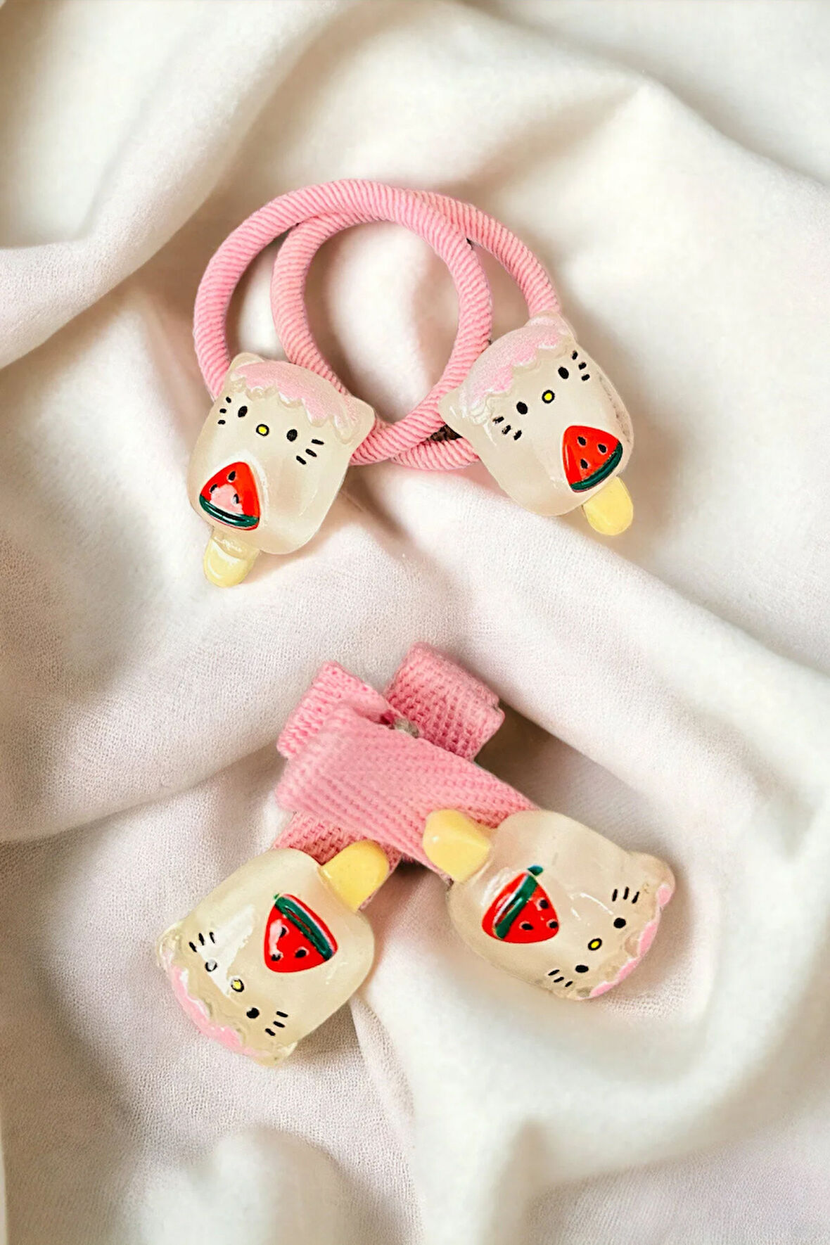 Çocuk 4 Adet Figürlü Lastik Ve Pens Toka Seti