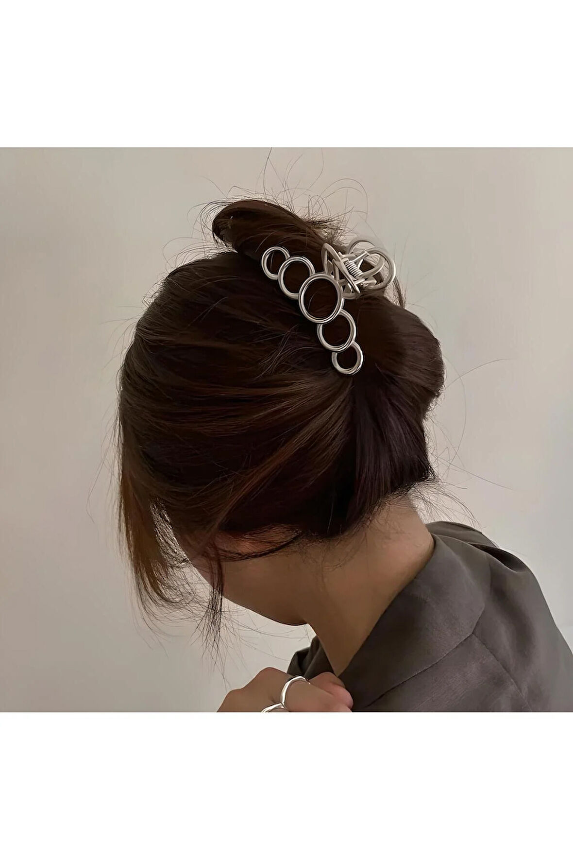 Kadın Halka Model Kararmaz 7 Cm Metal Toka