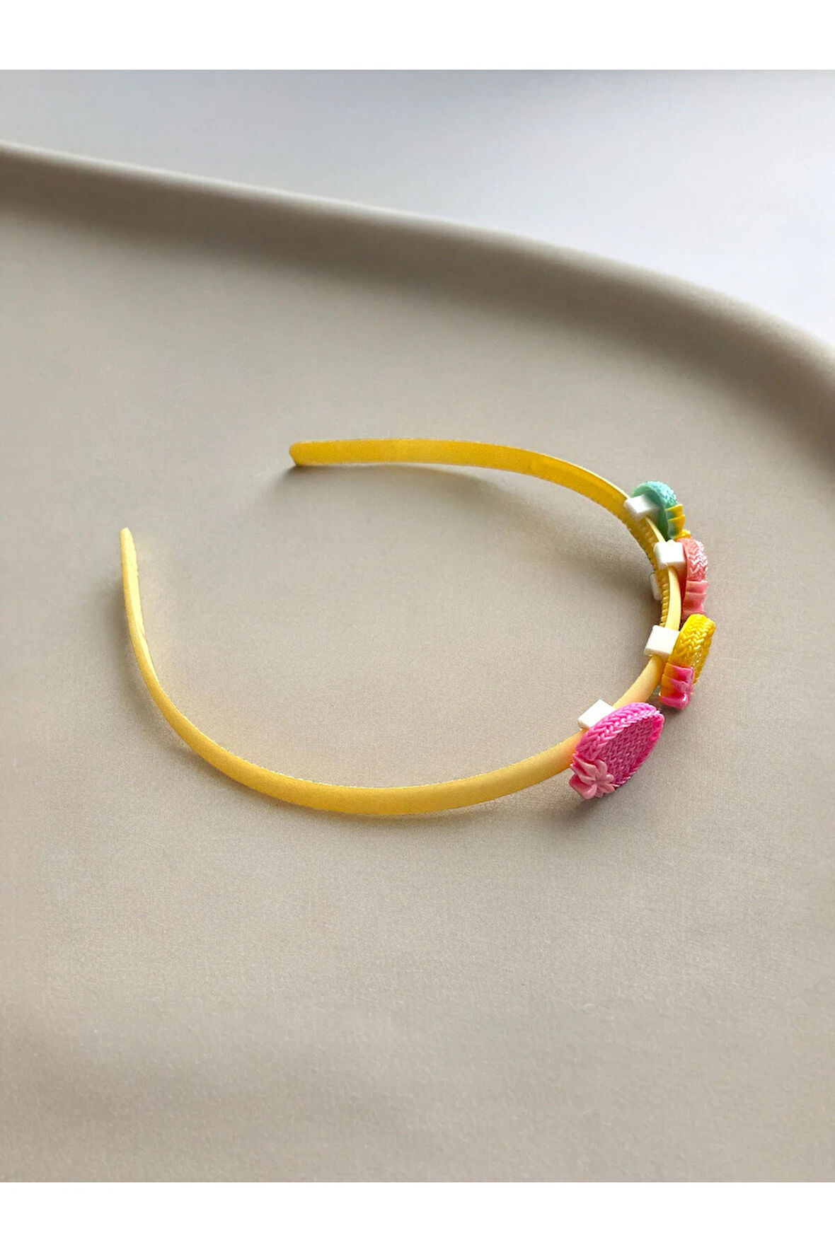 Çocuk Kalp Figürlü Soft Yeni Sezon Taç