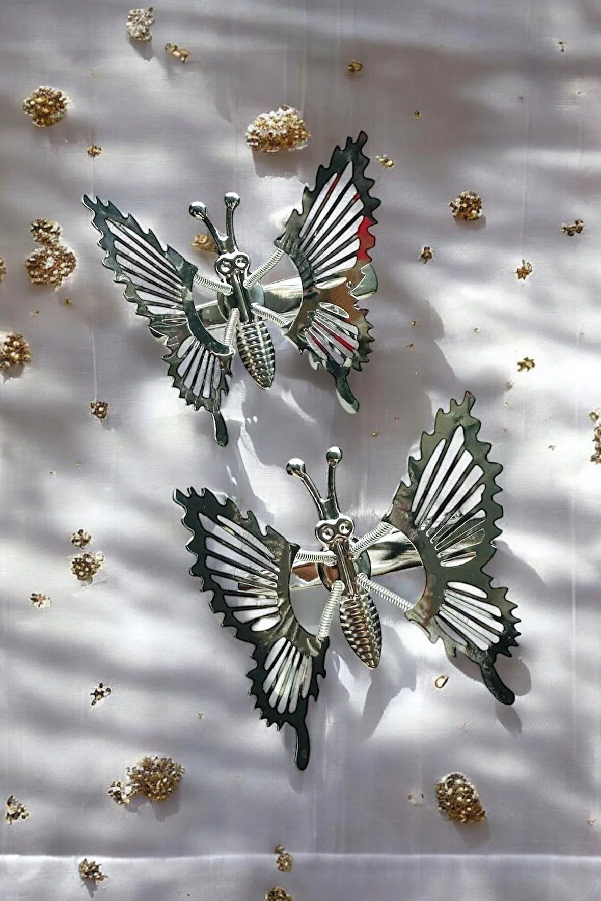 Kadın Ve Çocuk Altın Kelebek Şeklinde Hareketli 5 Cm 2 Adet Pens Saç Tokası