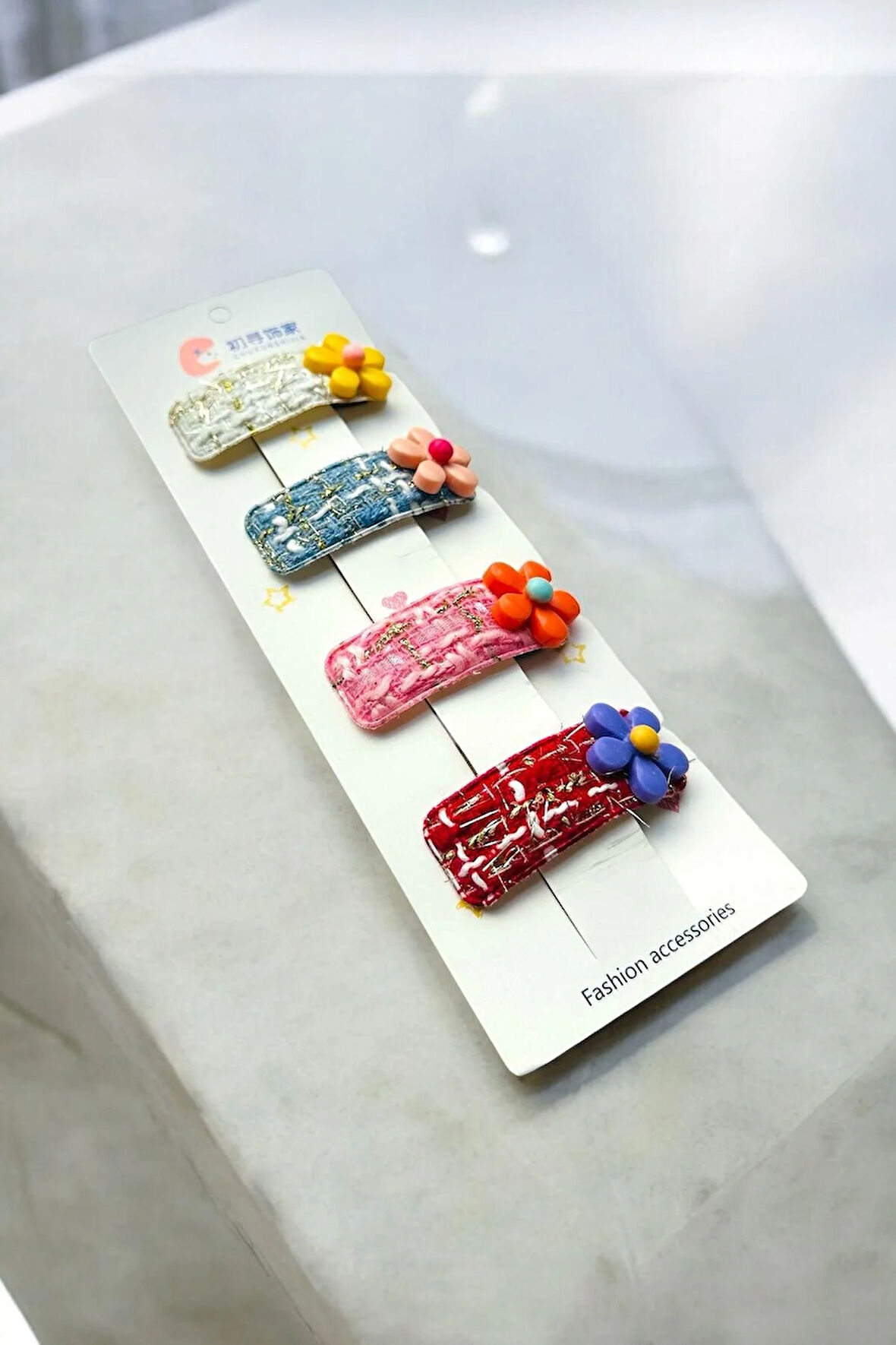 Çocuk 4 Adet Papatya Figürlü 5,5 Cm Çıtçıt Toka