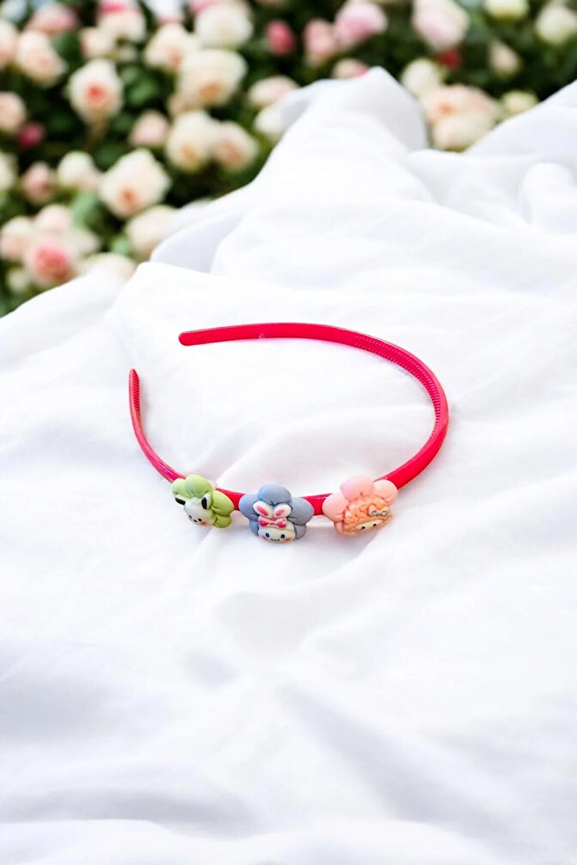 Çocuk Karakter Figürlü Parlak Renklerde Taç