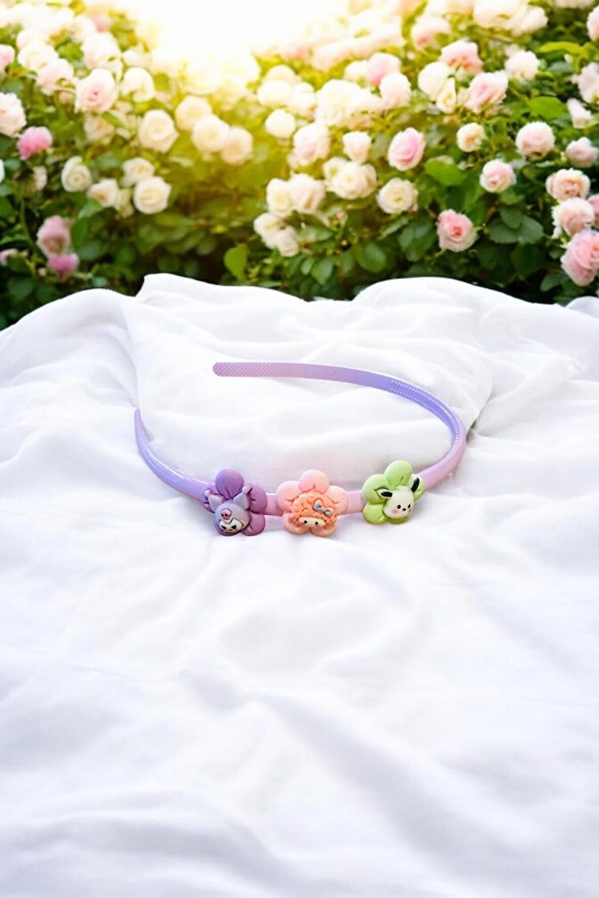 Çocuk Karakter Figürlü Parlak Renklerde Taç