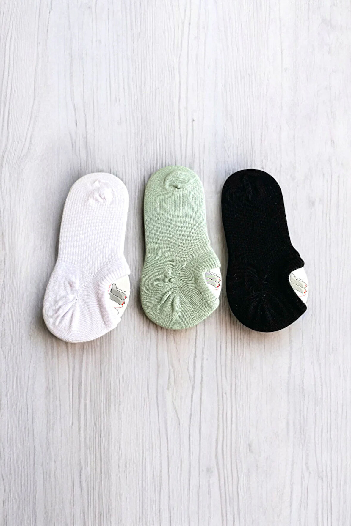 Kadın 3 Adet Yüksek Kalite Görünmez Sneaker Çorap Seti