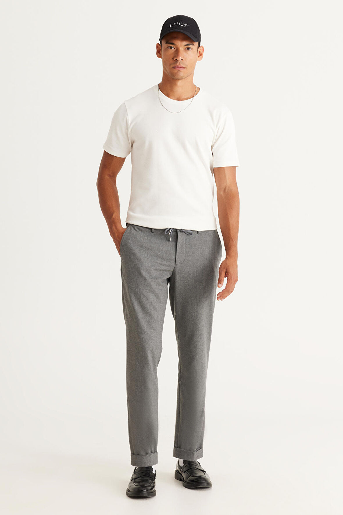 Slim Fit Dar Kesim Beli Bağlamalı Desenli Esnek Pantolon