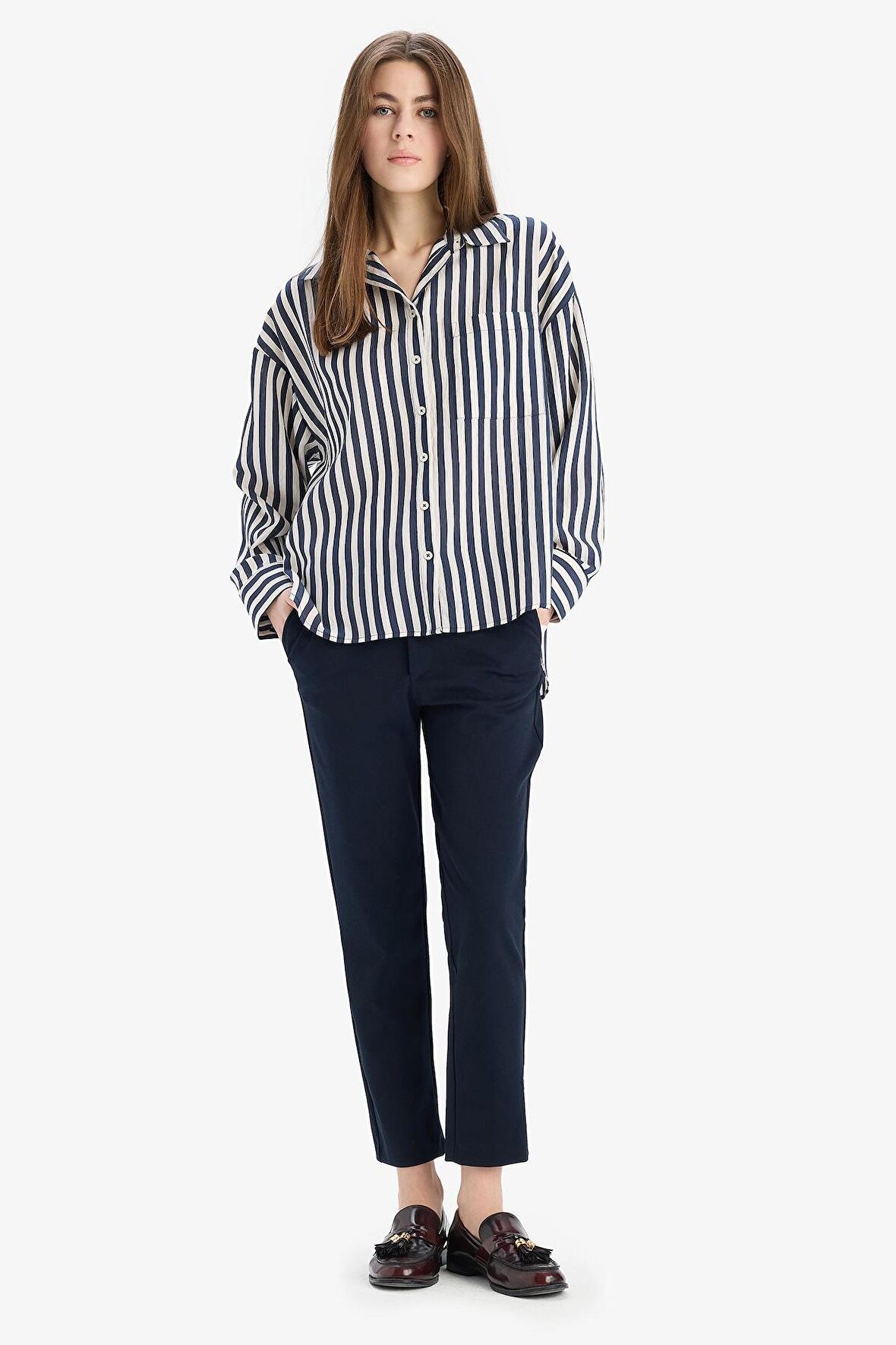 DeFacto 	Klasik Chino Pantolon Normal Bel Basic Düz Cepli Bilek Boy C1429AX25SPNV106