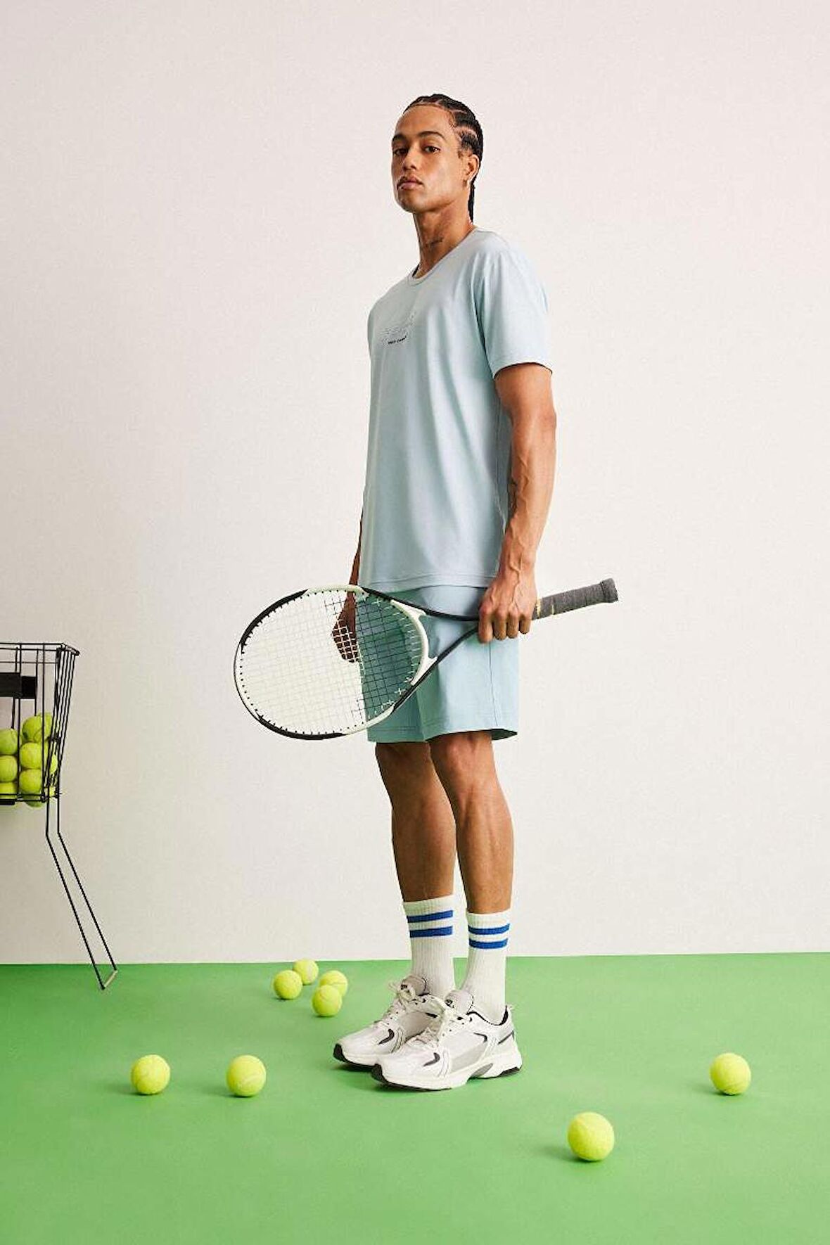 DeFactoFit Esnek Kumaş Standart Fit Sporcu Dokuma Şort E4138AX25SMBE824