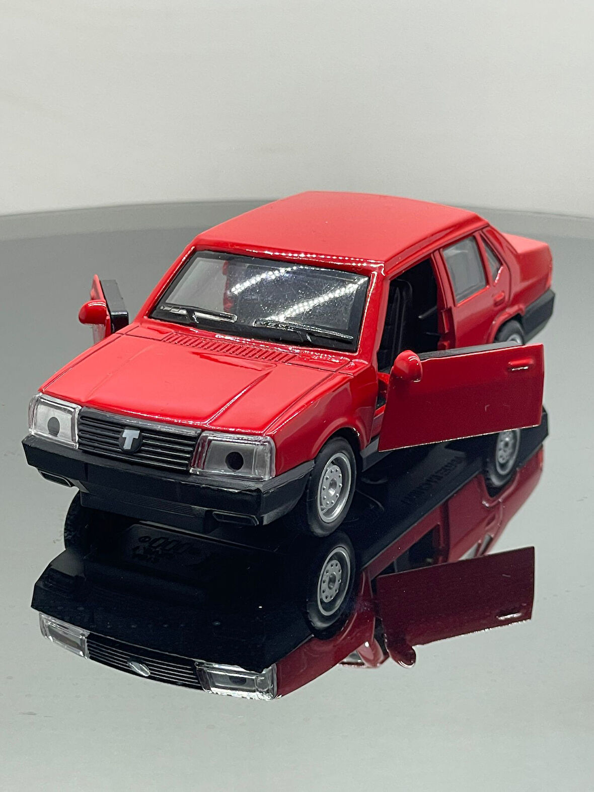 Metal 1.36 Tofaş Şahin Model Oyuncak Araba