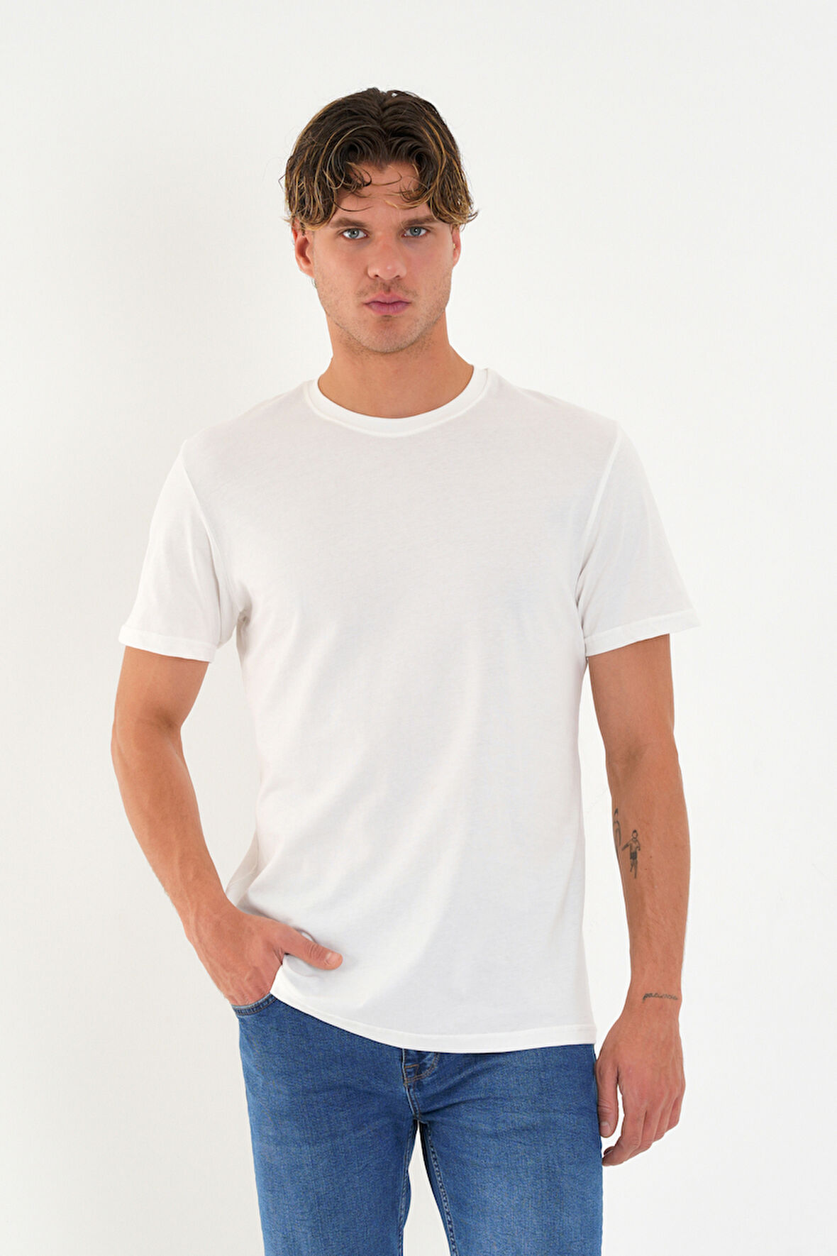 Regular Fit Baskısız Basic T-Shirt %100 Pamuk Yumuşak Dokulu Bisiklet Yaka Tişört