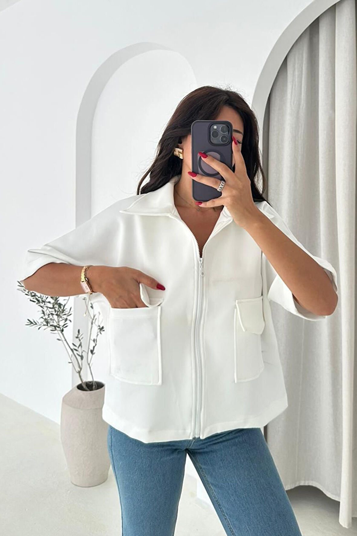 Kadın Scuba Kumaş Fermuarlı Ceket – Yapılandırılmış & Günlük Stil