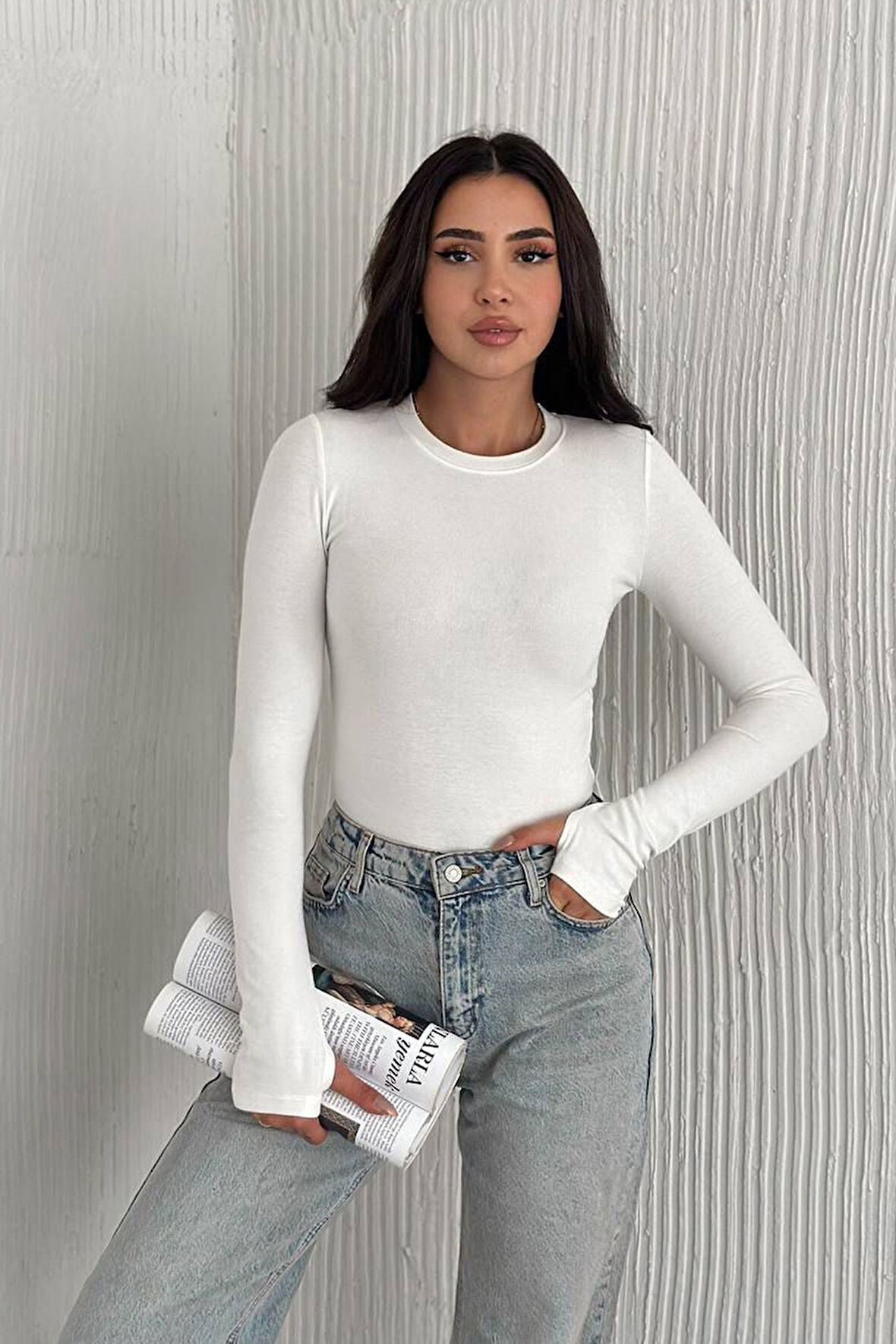 Kadın Parmak Geçmeli Uzun Kollu Bluz – Vücuda Oturan & Astarsız