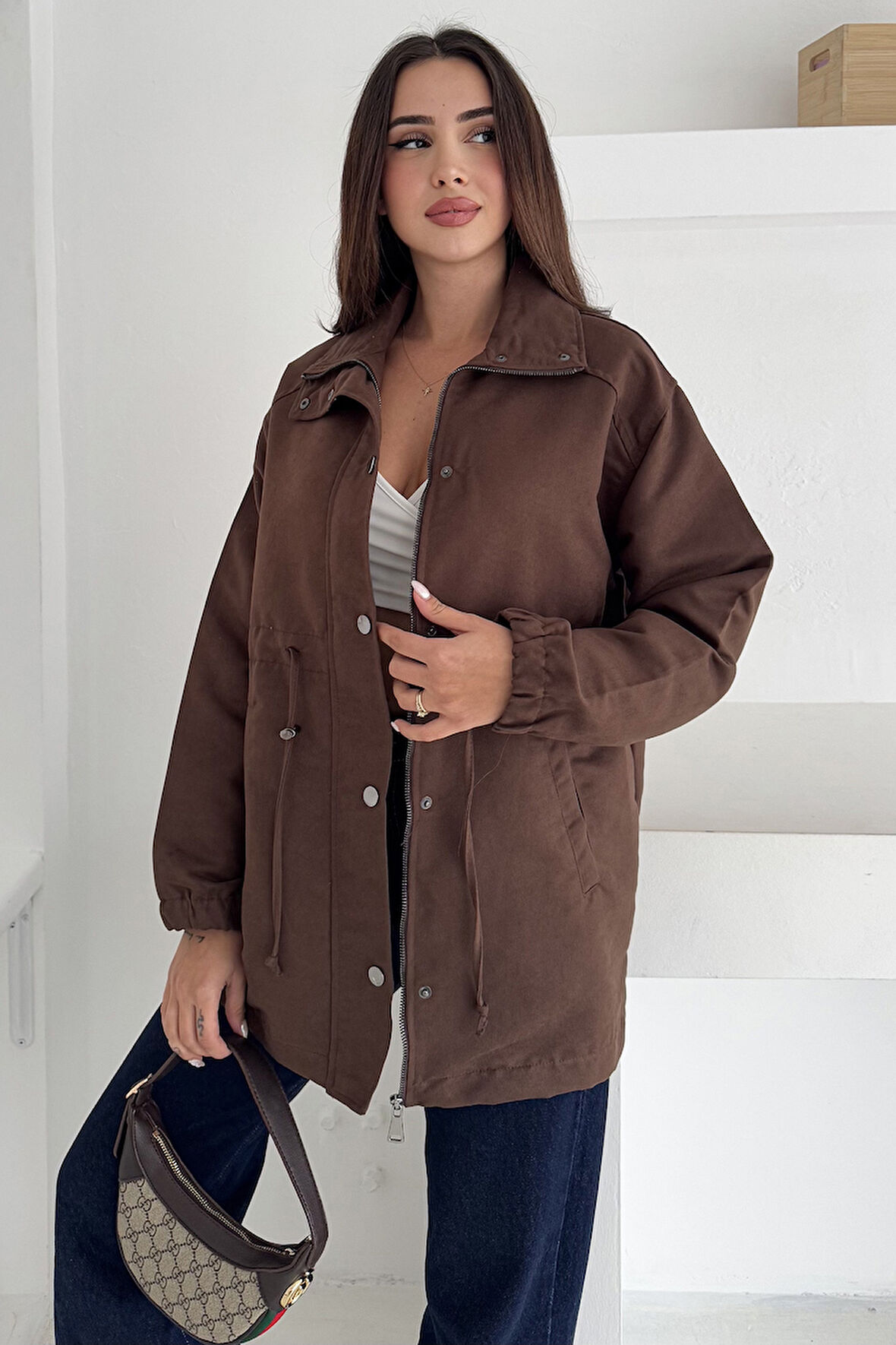 Kadın Bel Büzgülü Düğmeli Ceket – Fonksiyonel & Modern Stil