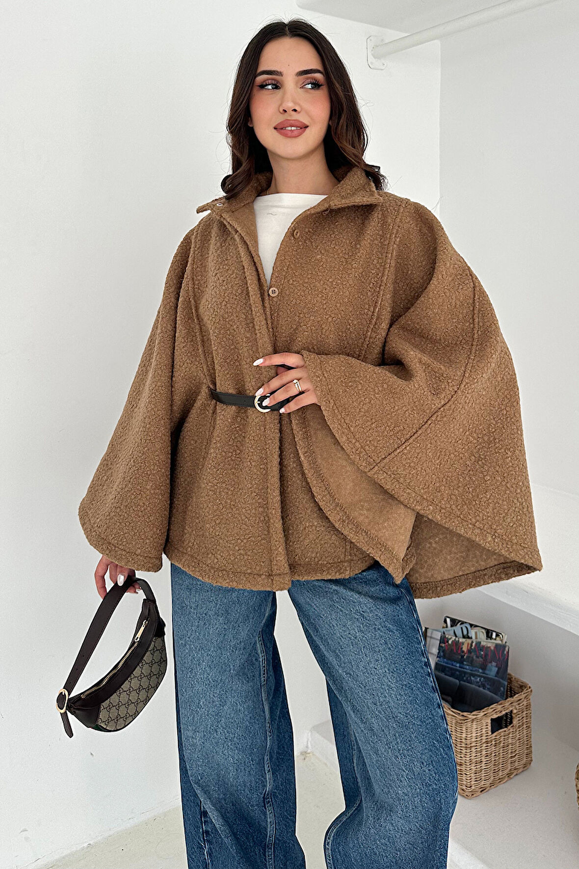 Kadın Kemerli Panço Kaban – Güçlü & Sofistike Stil