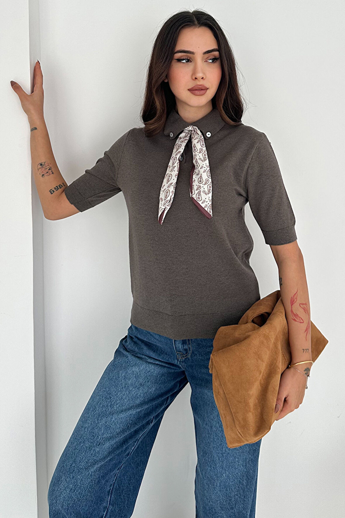 Kadın Polo Yaka Düğmeli Fular Detay Triko Kazak – Retro Accent