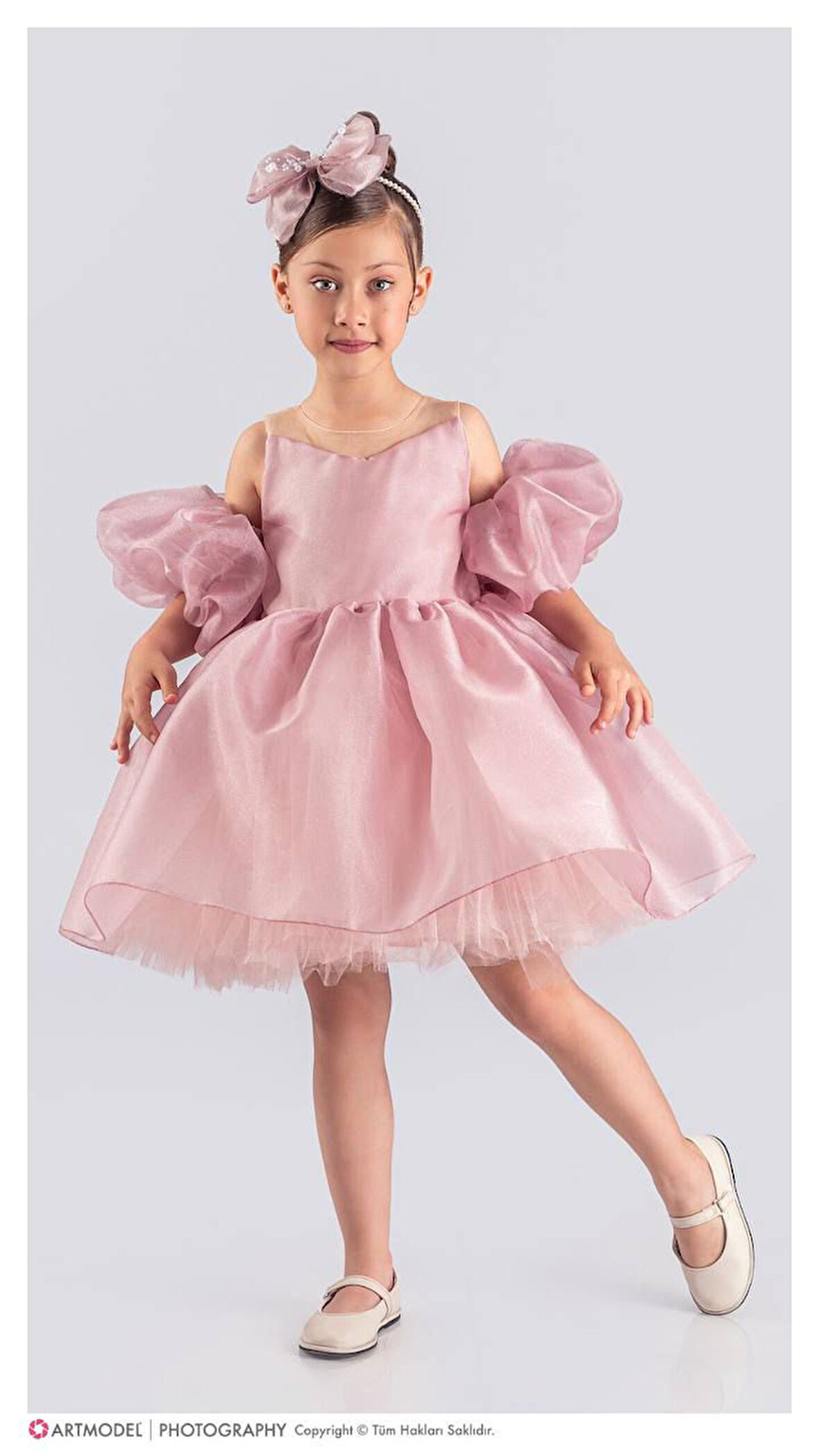 Kol Detaylı Kız Çocuk Abiye Elbise ve Taç  - 6/10 Yaş - 31536
