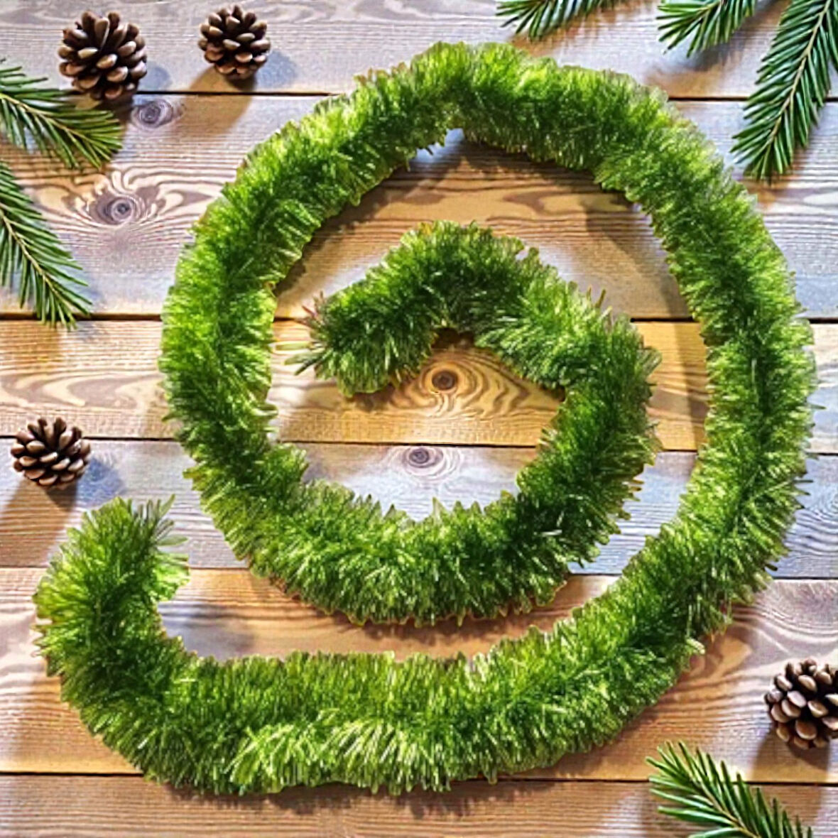 YILBAŞI BOYUN SİMİ FISTIK YEŞİLİ 2 METRE YILBAŞI BOYUN SİMİ YUMUŞAK GARLAND YILBAŞI SÜSLEMELERİ