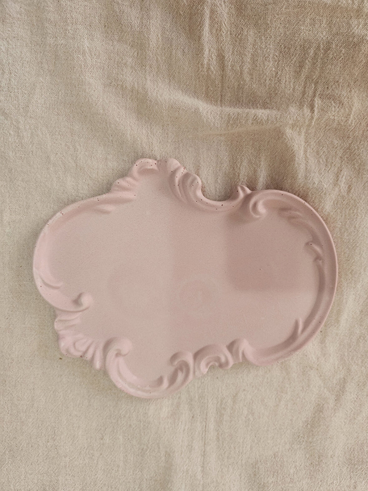 Taş Tozu El Yapımı Nişanlık Sunumluk ve Mumluk Tepsi – Şık Dekoratif Tasarım (30x23 cm)
