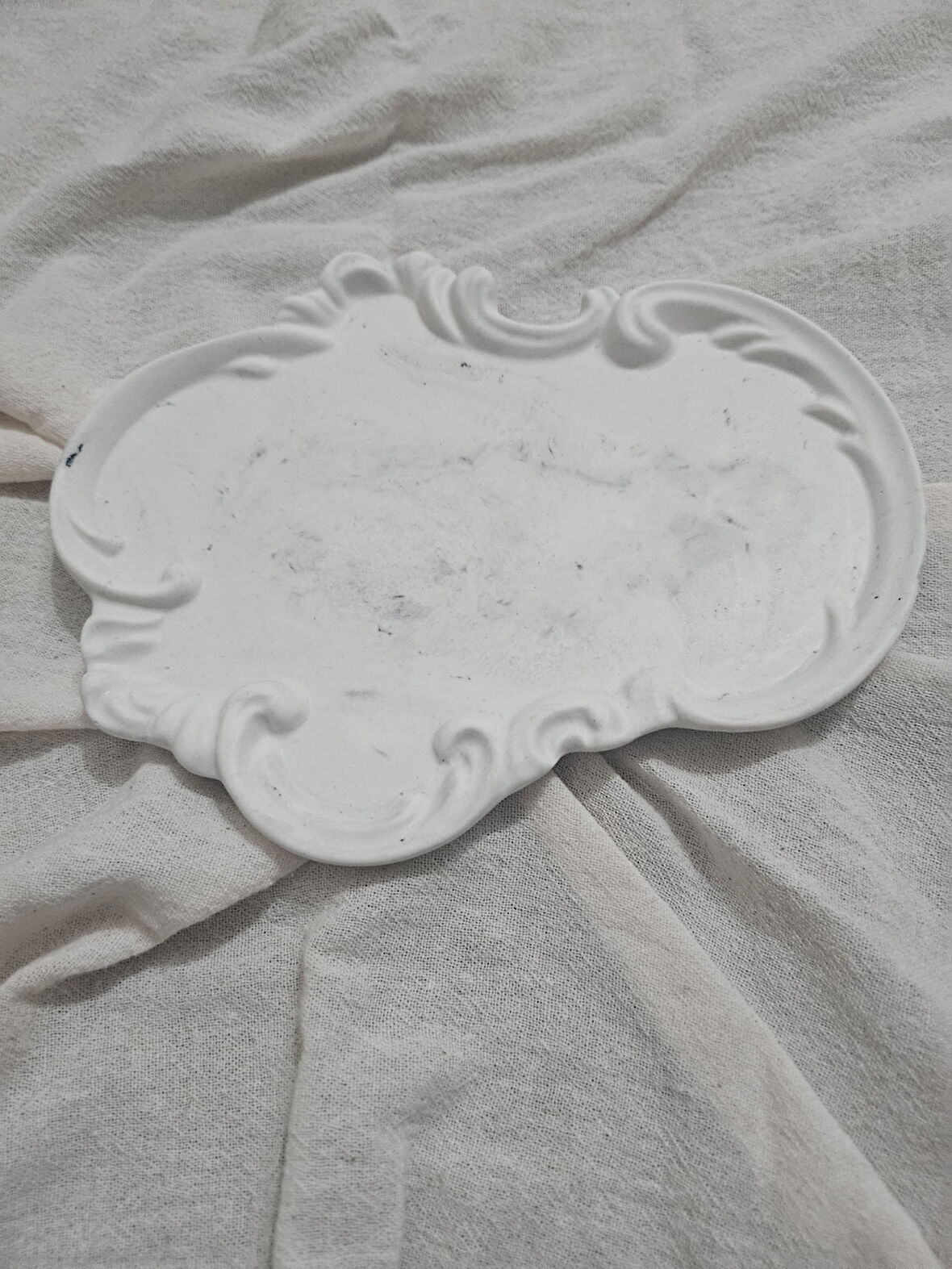 Taş Tozu El Yapımı Nişanlık Sunumluk ve Mumluk Tepsi – Şık Dekoratif Tasarım (30x23 cm)