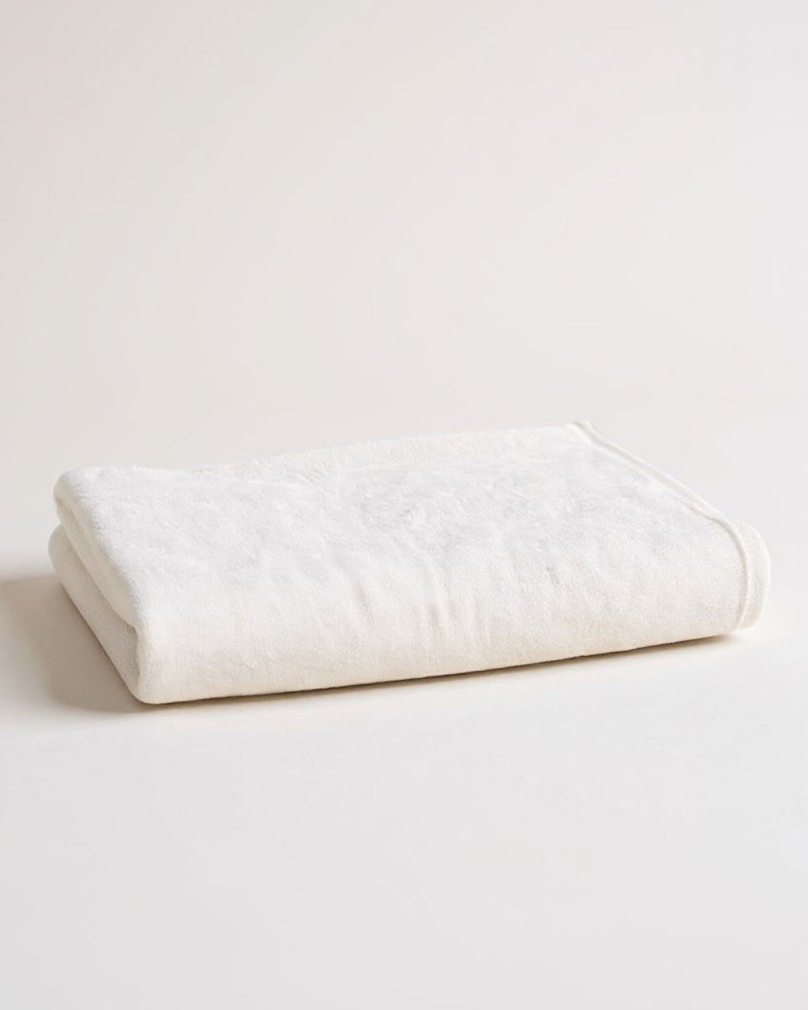 %100 Pamuk | Velune Banyo Havlusu | Kırık Beyaz | 80x160 | Otel Serisi