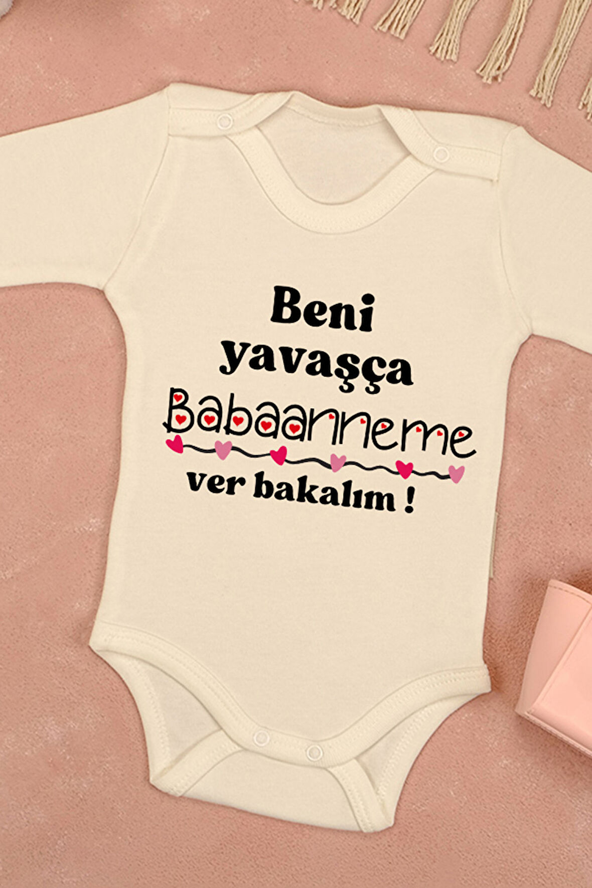 %100 Pamuk Babanne Sevgisi Yumuşak Baskılı Omuz Çıt Çıt Zıbın