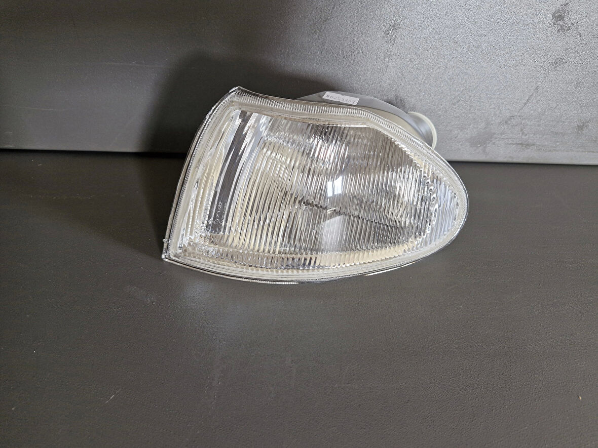OPEL ASTRA F SAĞ ÖN FAR SİNYALİ DUYLU SIFIR 1995-1998