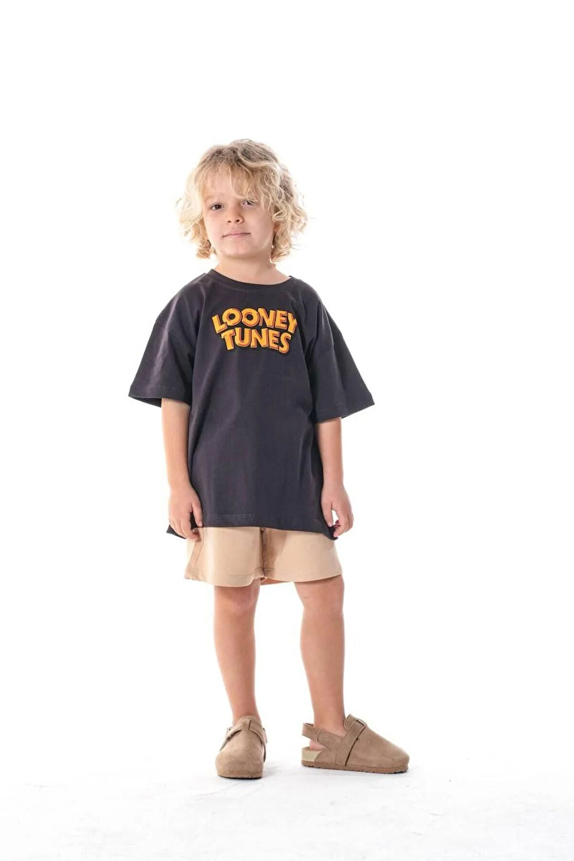 La'ciel Paris Looney Tunus T-shirt ve Şort Takım