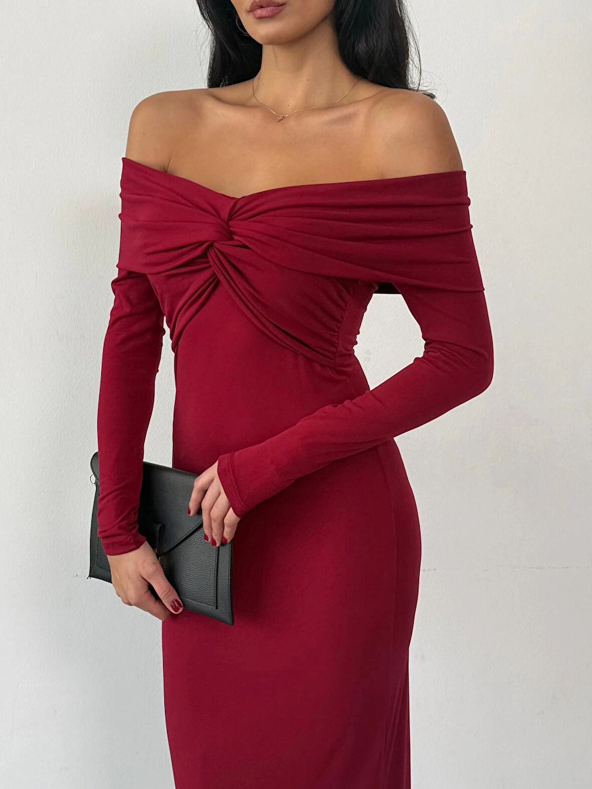 Kadın Bordo Madonna Yaka Düğümlü Uzun Kollu Midi Boy Elbise
