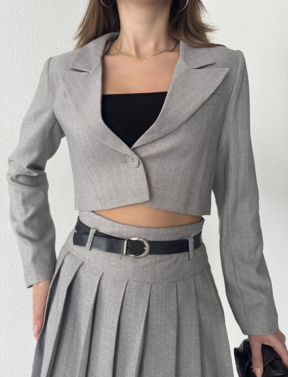 Gri Çizgili Tek Düğmeli Astarlı Crop Ceket