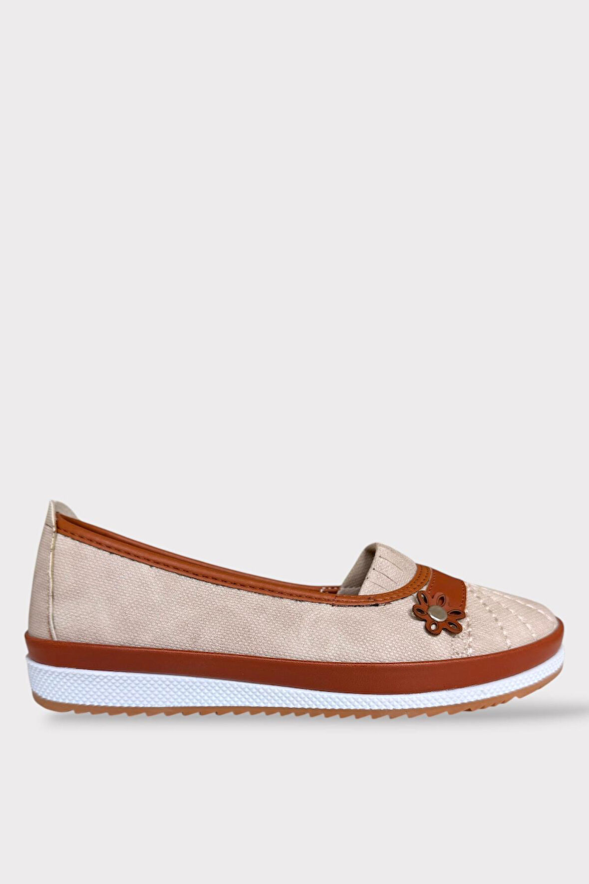 Kadın Ortopedik Babet Ayakkabı Hafif Kaydırmaz Taban BEJ