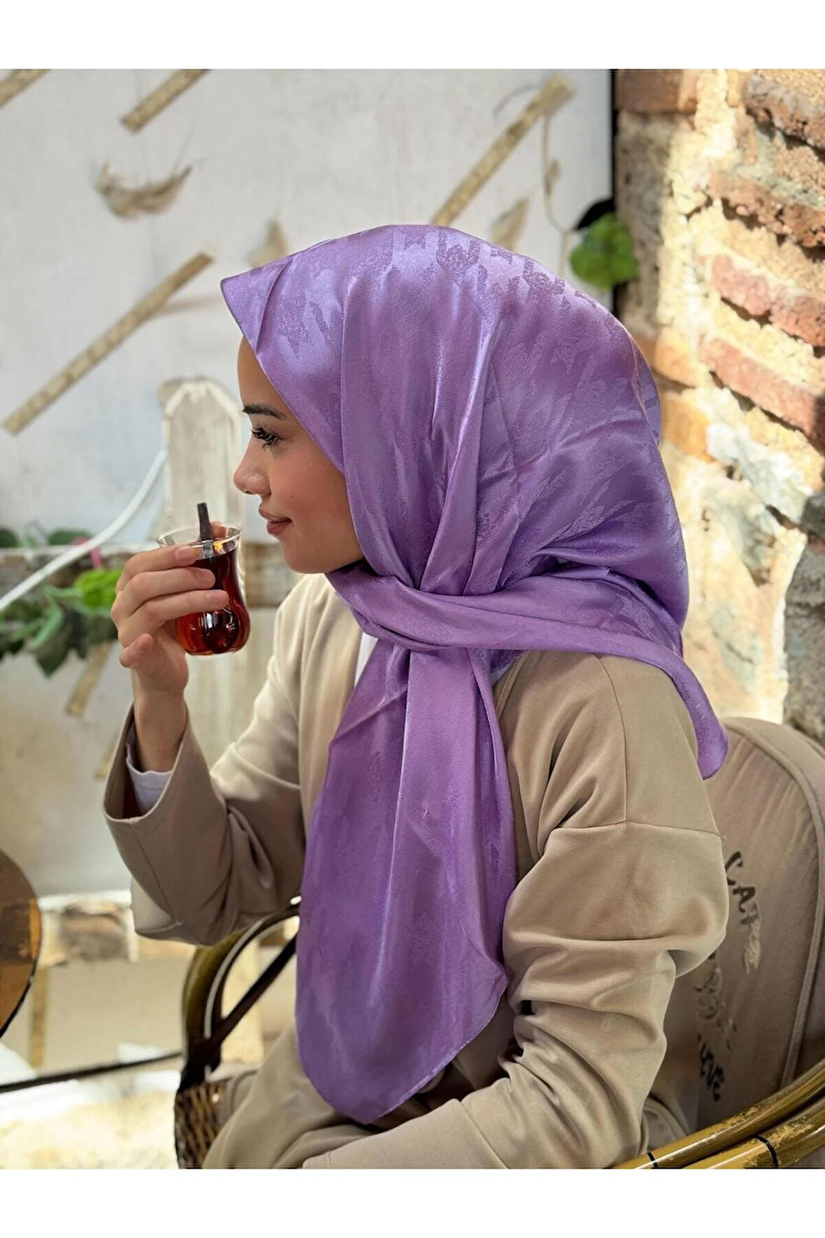 Kazayağı Desen İpeksi Jakar Eşarp