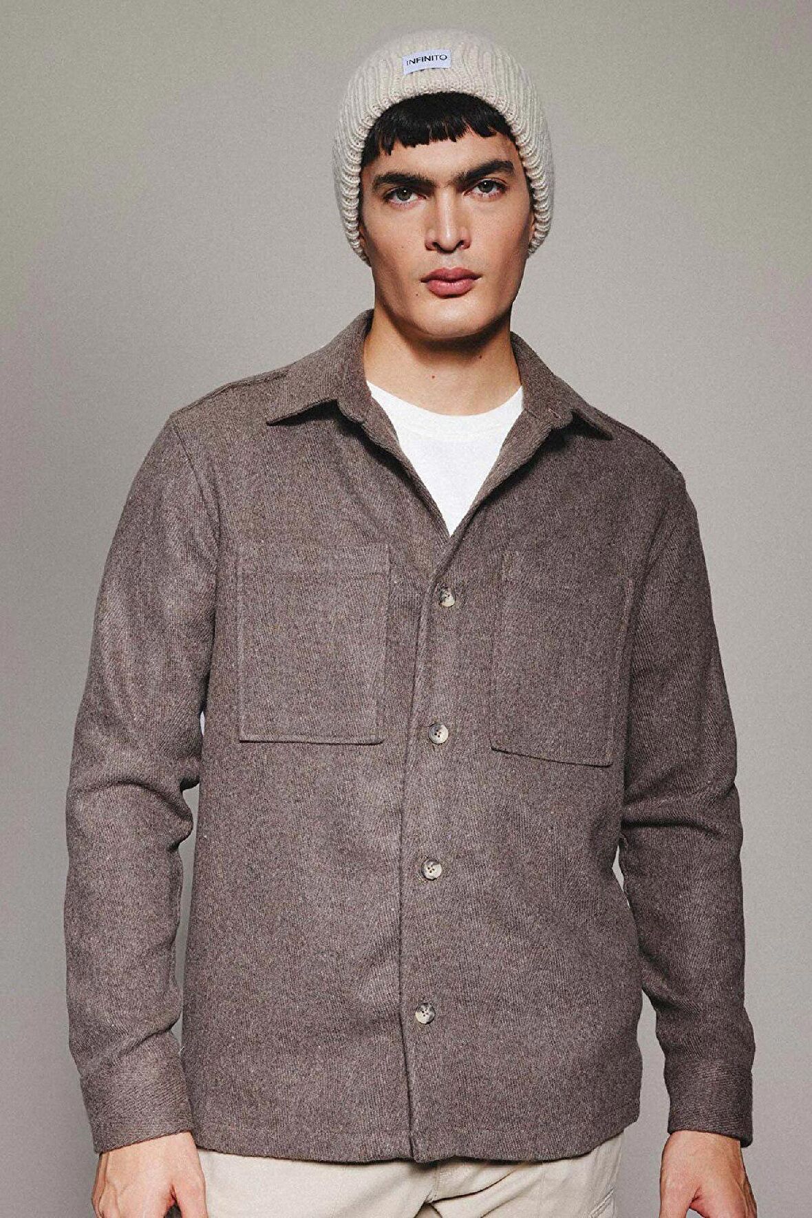 DeFacto Regular Fit Polo Yaka Cepli Pamuklu Uzun Kollu Gömlek B4689AX24SPBN571