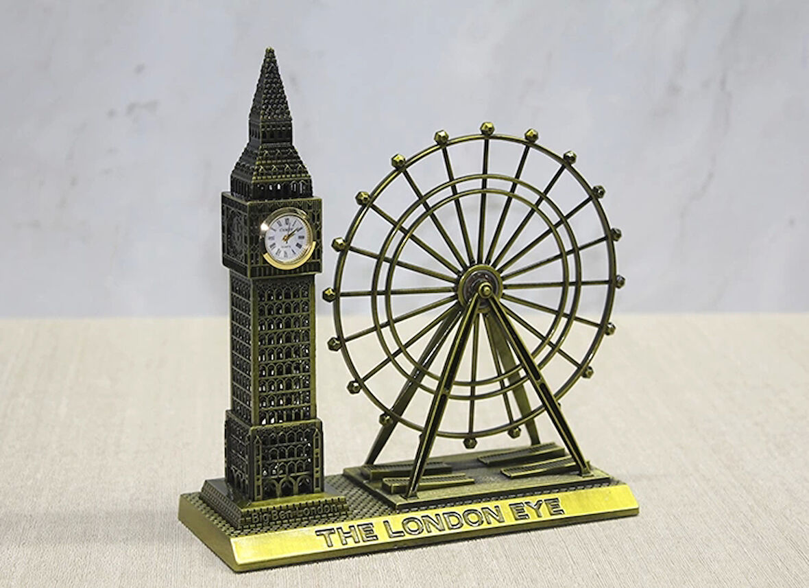 Metal Saat Kulesi Dönme Dolap