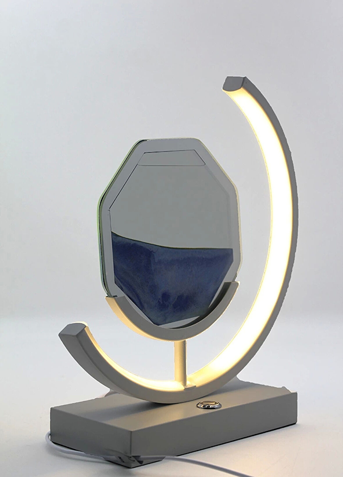 Ledli Sulu Kum Saati Model 1