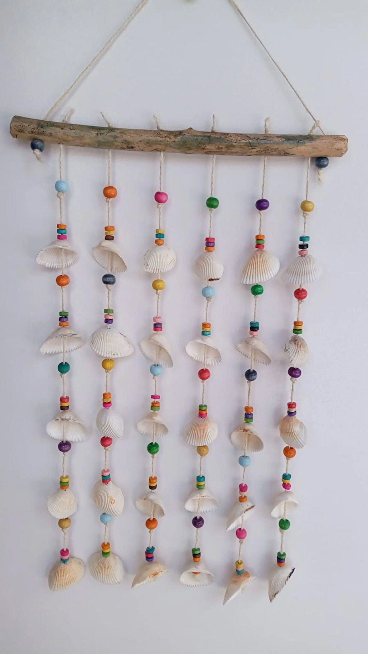 Renkli Boncuklu Deniz Kabuğu Figürlü 6'lı Rüzgar Gülü