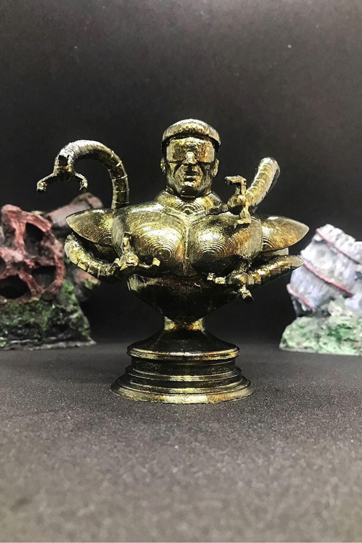 Marvel Dr. Octopus Figür - Gold Efekt