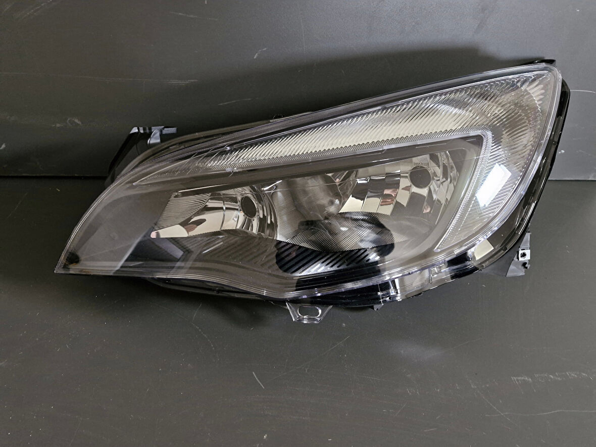OPEL ASTRA J SOL ÖN FAR LEDSİZ MOTORLU SİYAH SIFIR 2010-2013